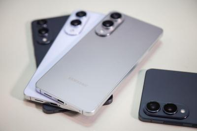 手感大提升!傳三星新一代旗艦 Galaxy S26 系列全面輕薄化 手感大提升!傳三星新一代旗艦 Galaxy S26 系列全面輕薄化