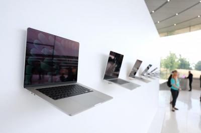 傳蘋果將推低價版 MacBook!效能僅與 iPhone 相當 傳蘋果將推低價版 MacBook!效能僅與 iPhone 相當