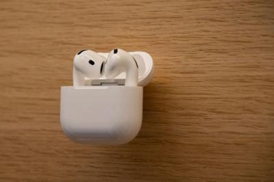 iOS 26 還有驚喜!傳蘋果將解鎖 AirPods 翻譯功能 iOS 26 還有驚喜!傳蘋果將解鎖 AirPods 翻譯功能