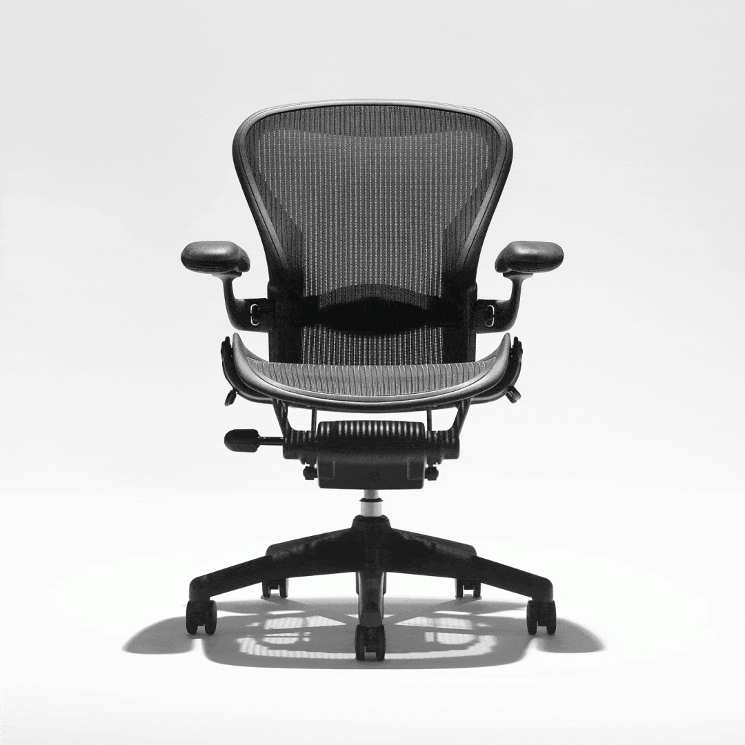 Herman Miller Aeron有多種尺寸與功能款式,39,800元起。
