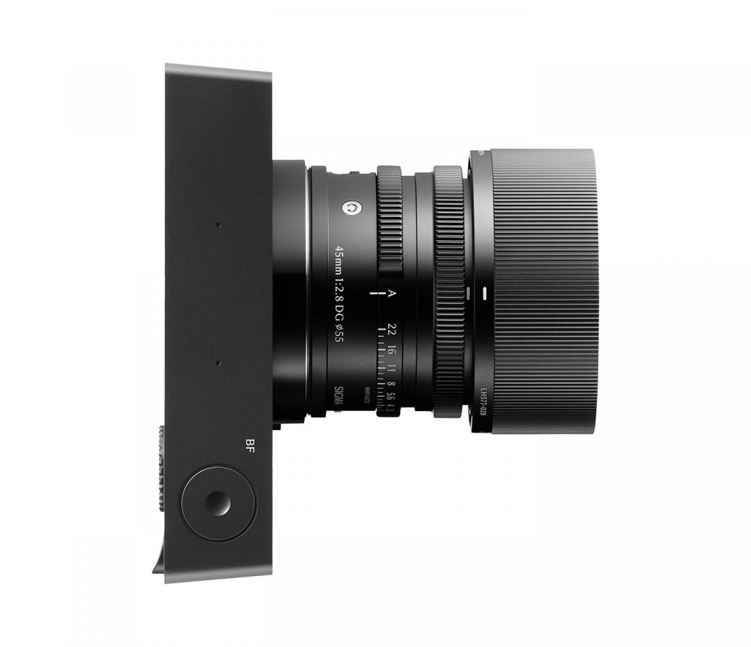 Sigma BF採用可交換鏡頭設計的L-mount接口，方便替換來自徠卡或Panasonic的不同鏡頭。