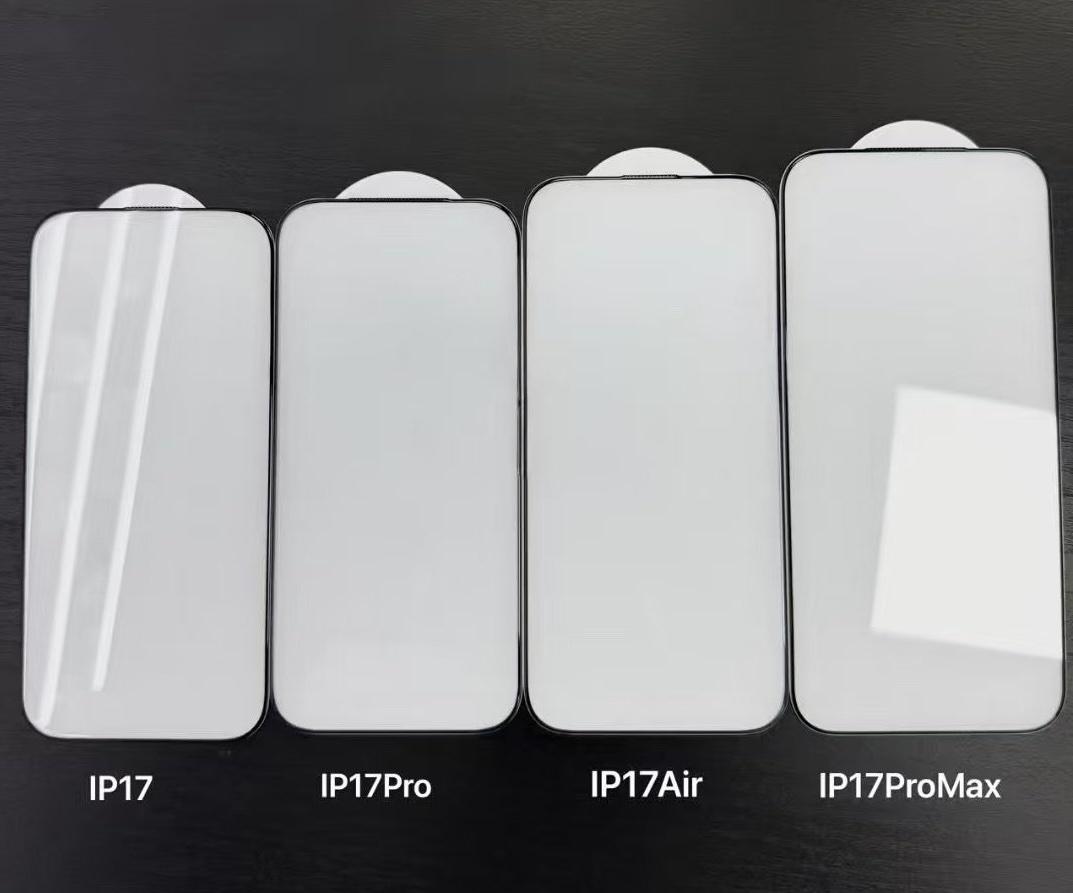 iPhone 17系列螢幕保護貼曝光。（圖／翻攝Ｘ）