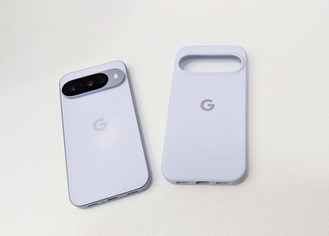 支援Qi2磁吸無線充電。（圖／記者吳佩樺）