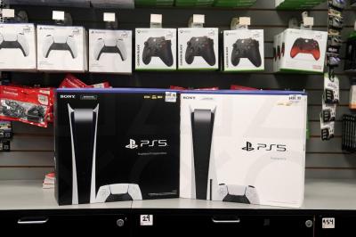 Sony PS、微軟 Xbox 罕見互相宣傳遊戲!玩家喊:主機大戰結束了 Sony PS、微軟 Xbox 罕見互相宣傳遊戲!玩家喊:主機大戰結束了
