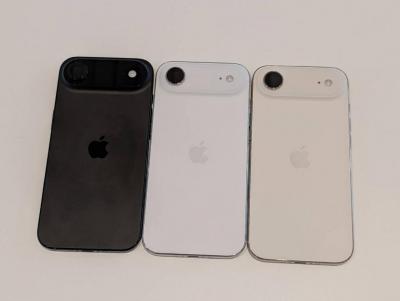 傳蘋果首款摺疊手機外型、售價好比兩台 iPhone Air 最快明年亮相 傳蘋果首款摺疊手機外型、售價好比兩台 iPhone Air 最快明年亮相