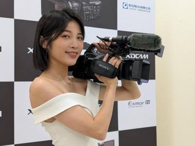 Sony 旗艦攝影機 PXW-Z300 登台!17 倍光學變焦、超大光圈隨處都好拍 Sony 旗艦攝影機 PXW-Z300 登台!17 倍光學變焦、超大光圈隨處都好拍