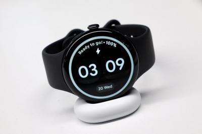 拆解Pixel Watch 4專家驚呆!Google新設計輾壓一票大廠智慧錶 拆解Pixel Watch 4專家驚呆!Google新設計輾壓一票大廠智慧錶