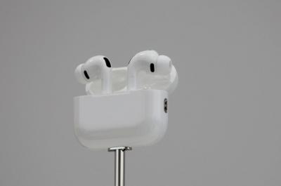 傳蘋果著手開發下一代 AirPods 耳機!升級細節首度揭曉 傳蘋果著手開發下一代 AirPods 耳機!升級細節首度揭曉