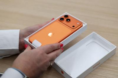 iPhone 17 超熱賣!蘋果最新市占率卻仍輸這家 Android 大廠 iPhone 17 超熱賣!蘋果最新市占率卻仍輸這家 Android 大廠