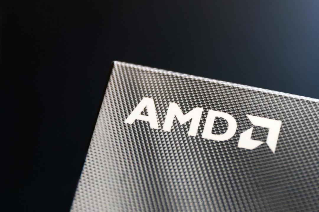 目前顯示卡領域仍是NVIDIA一家獨大,AMD的產品則聚焦在中階、入門款式的遊戲體驗,整體支援性仍與NVIDIA有落差。(路透)