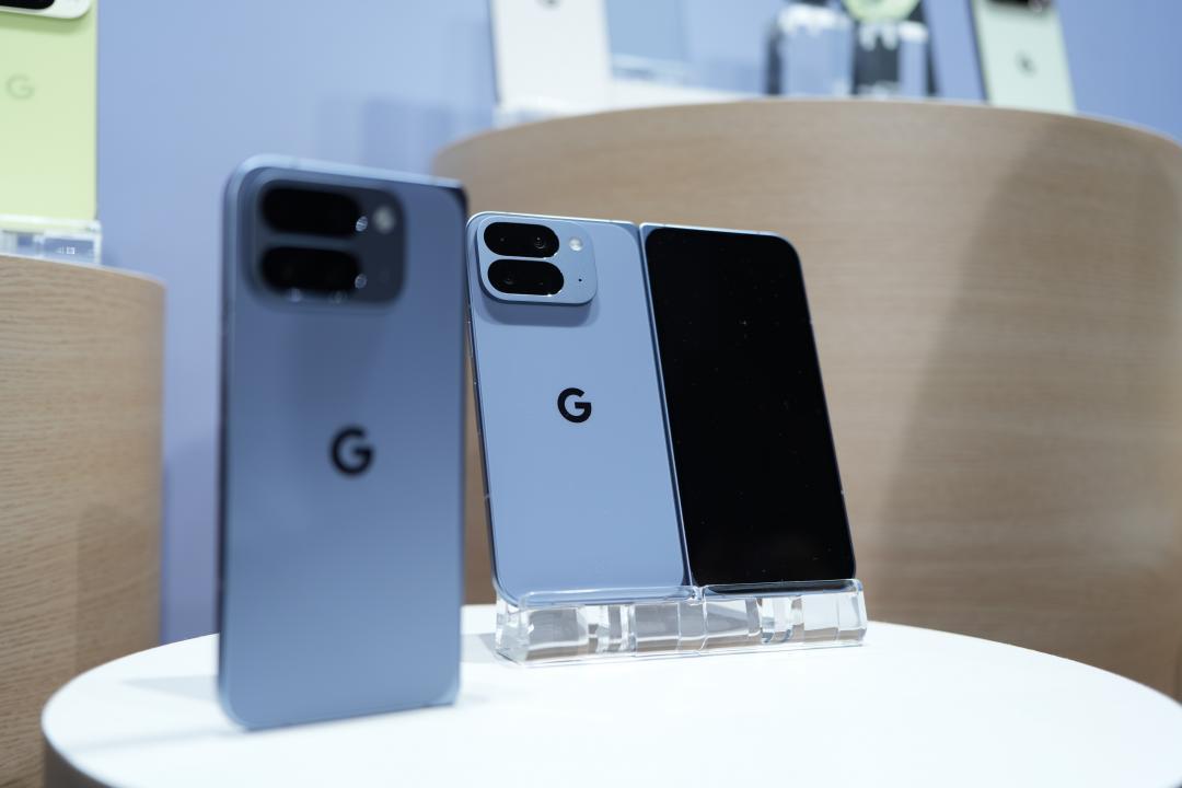 Google同樣強調Pixel 10 Pro Fold的耐用度，宣稱是前代的兩倍。（記者黃肇祥）