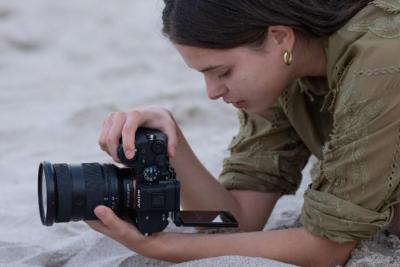 Sony全方位相機α7 V犀利登台 自動對焦速度與準度提升30% 改善散熱錄影90分鐘不間斷