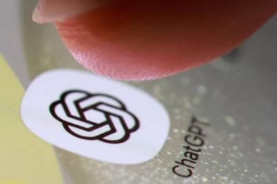 最強 7 大 AI 工具排行榜出爐！ChatGPT 市占狂跌近 20%、它成最大黑馬