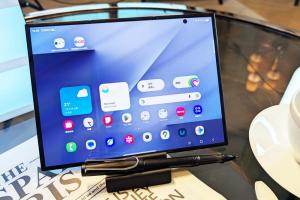 買到賺到？近九萬元 Android 手機遭爆賣一台虧一台