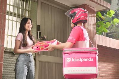 跨年想訂外送注意了！Uber Eats、foodpanda 下午起兩區域暫停服務