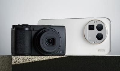 台灣大哥大獨賣首款RICOH GR街拍手機　資費一次看可0元入手