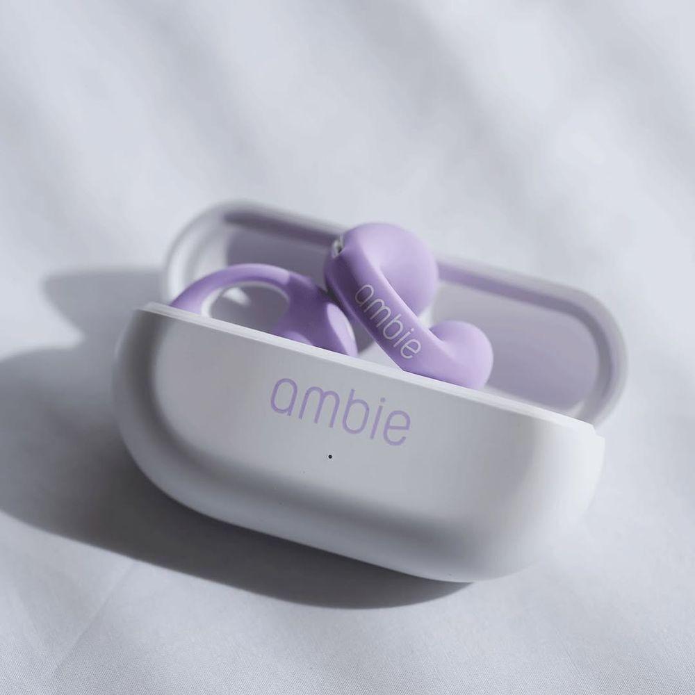 Ambie AM-TW02採用耳夾式設計。（圖／翻攝官網）