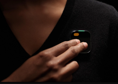 蘋果神秘 AI 新品細節曝光！搭載雙鏡頭、三麥克風　小如別針