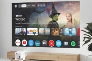 OVO新款雲台投影機播放隨心所欲 Warpple LA8主打短焦投影技術 1,200 ANSI流明不關燈也能看