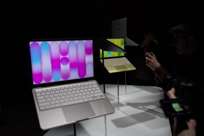 蘋果 iPhone、MacBook 罕見主打高 CP 值！分析師揭「抗漲策略」