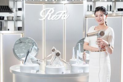 不用飛日本也能買！ ReFa正式登台　人氣吹風機、離子夾一次到齊