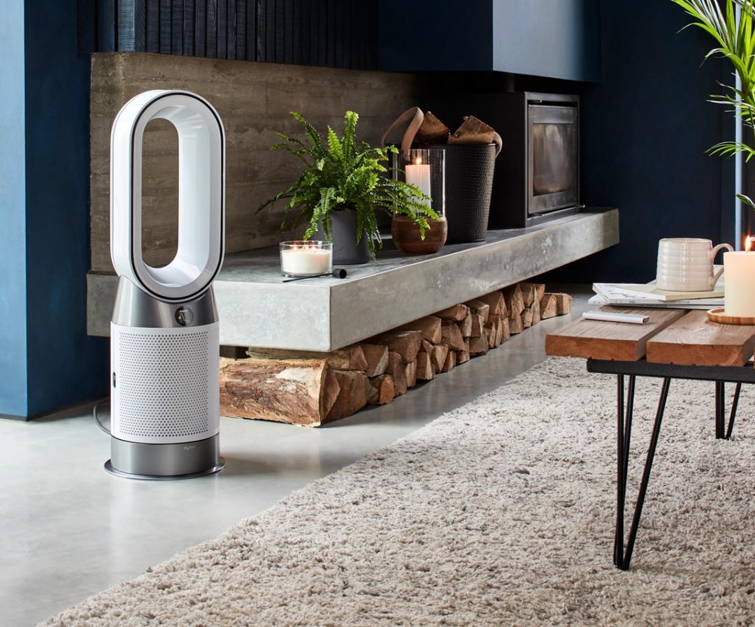 Dyson Purifier Hot+Cool HP11，具備涼風、暖風和空氣清淨三合一功能，19,900元。