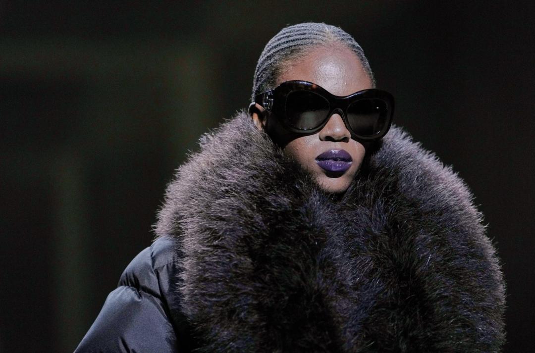 Google智慧眼鏡出招！攜手Gucci打造精品款　2027有望登場