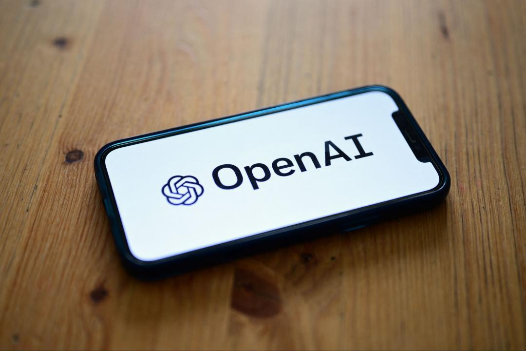 傳 OpenAI 首款 AI 手機明年發表！核心規格曝光：搭聯發科晶片