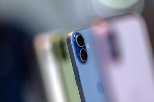 iPhone 17成全球最熱賣手機！上市7個月降價終於破3千元