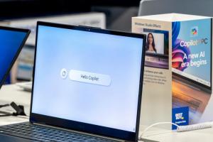 Windows 11這顆AI鍵被嫌難用！微軟終於妥協開放自訂功能