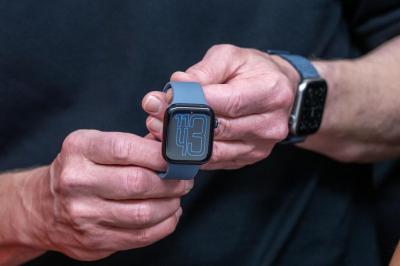 傳蘋果下一代 Apple Watch 升級擠牙膏！專家點破：沒對手了
