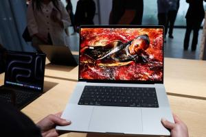 果粉撿便宜！官網整修品悄悄補貨　M5 MacBook Pro省萬元