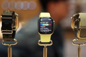 Apple Watch最大續航痛點有望解決！蘋果擬導入新型OLED省電技術