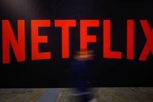 仿效YouTube推免費版？ Netflix首度鬆口：部分市場可行