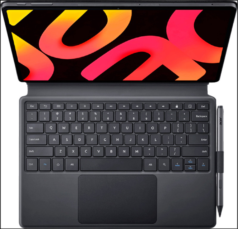 宏碁Iconia Duo S12全配周邊版本，18,900元（8GB+256GB），內含磁吸支架、可拆式鍵盤和手寫觸控筆。