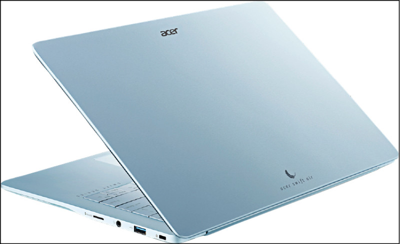 Swift Air系列涵蓋入門到旗艦機型，並推出銀、白、粉、淡藍等多種質感配色，各27,900～48,900元。