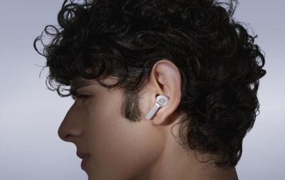 不只AirPods！三星Galaxy Buds也能當助聽器　這2款率先支援