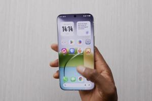 20週年iPhone還沒來！這家安卓品牌搶先秀無螢幕邊框手機