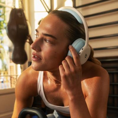 蘋果新耳機來了！Beats 360大玩混色　耳罩、頭帶都能自由換