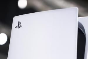 PS5玩家歡呼！Sony導入AI升頻　不用換Pro也能升級遊戲畫質