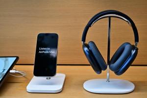 三星耳罩式耳機要復活了！睽違10多年　傳挑戰AirPods Max