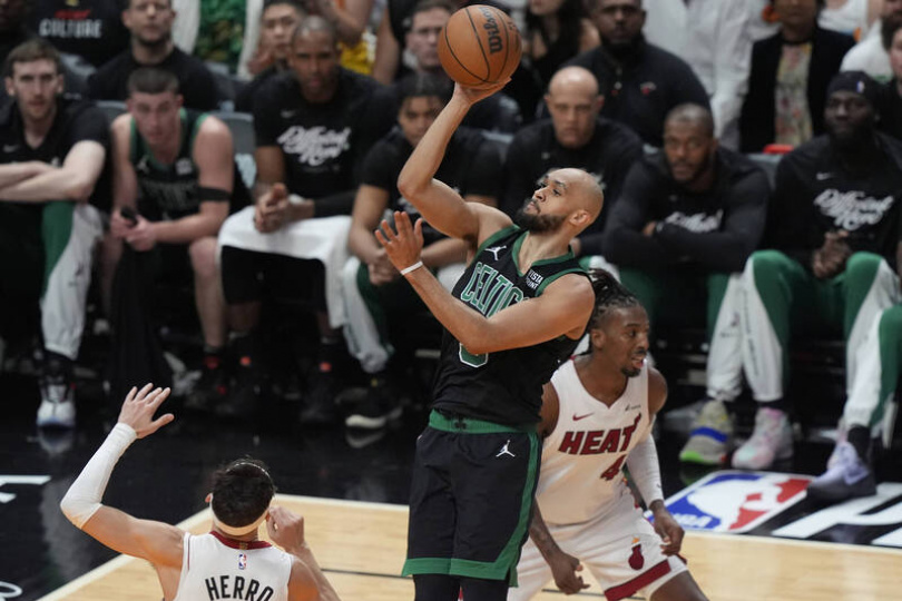 NBA季後賽》熱火被打爆 小白38分率綠衫軍聽牌