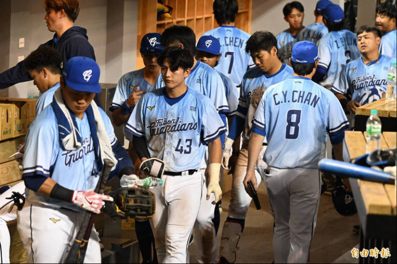 感受富邦首局「拚命搶分」威壓 平野坦言有恐懼感