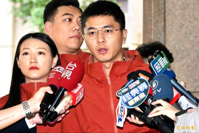 李忠憲：政治不該是消耗母愛的遊戲：談李孝亮的母親