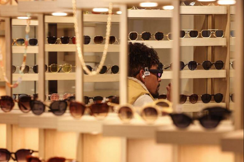 太巧？中國知名調查記者「突發病」身亡 才剛爆料眼鏡業暴利內幕