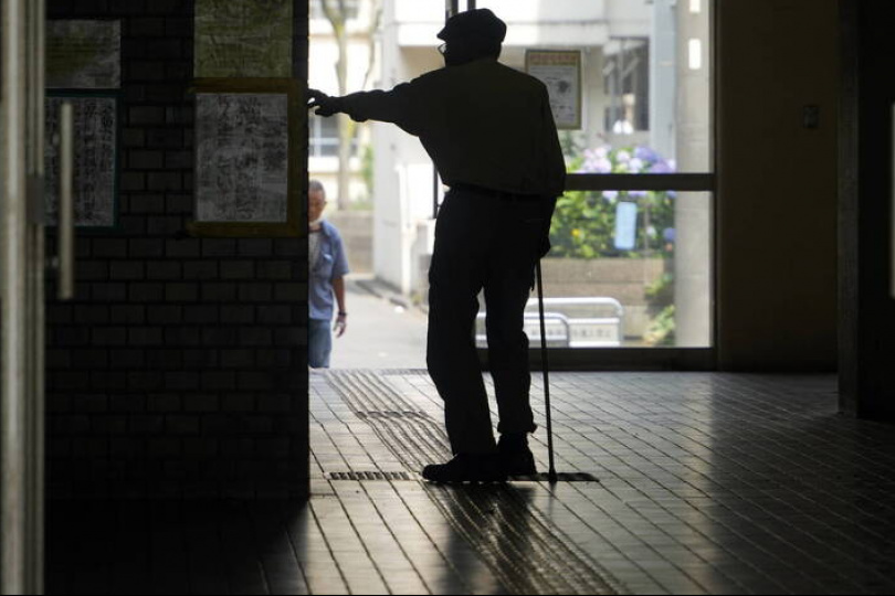 74歲阿公擁236萬存款!卻快變下流老人 74歲阿公擁236萬存款!卻快變下流老人