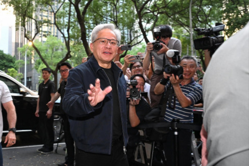 點評華為「韜定律」黃仁勳：威脅不到台積電！
