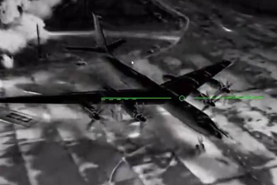 烏無人機部隊再告捷！敵後擊毀2俄軍Tu-142反潛機