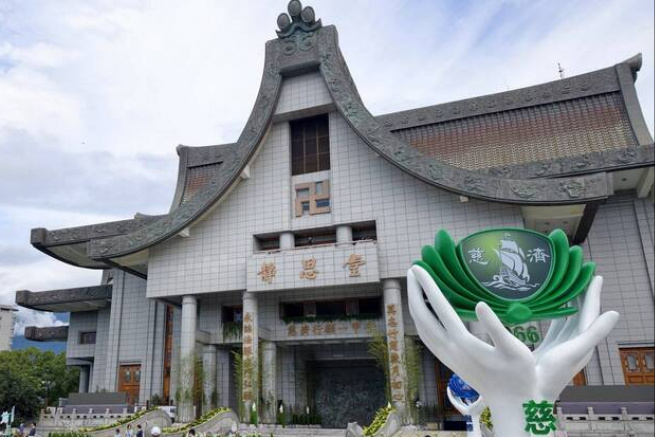 陳紀任：行善要有智慧── 一個老慈青，寫給慈濟