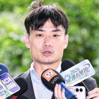 殷瑋的卑劣在於傷害到整個政府形象
